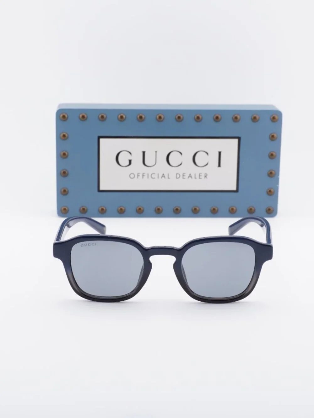 Gucci GG2106S 004 Square Sunglasses - Blue to Grey / Smoke